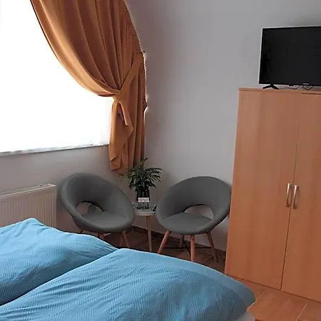 U Pidly Szálloda 3*